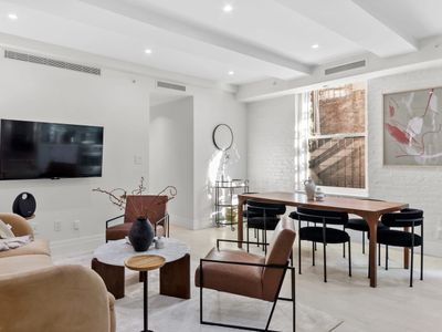 Rove Travel | Highland Place III | 3BR Modern Apt