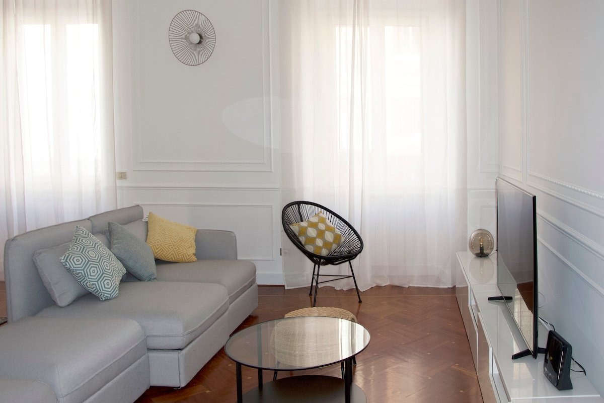 LUJO a Rione Monti. Near Colosseo gallery image 4