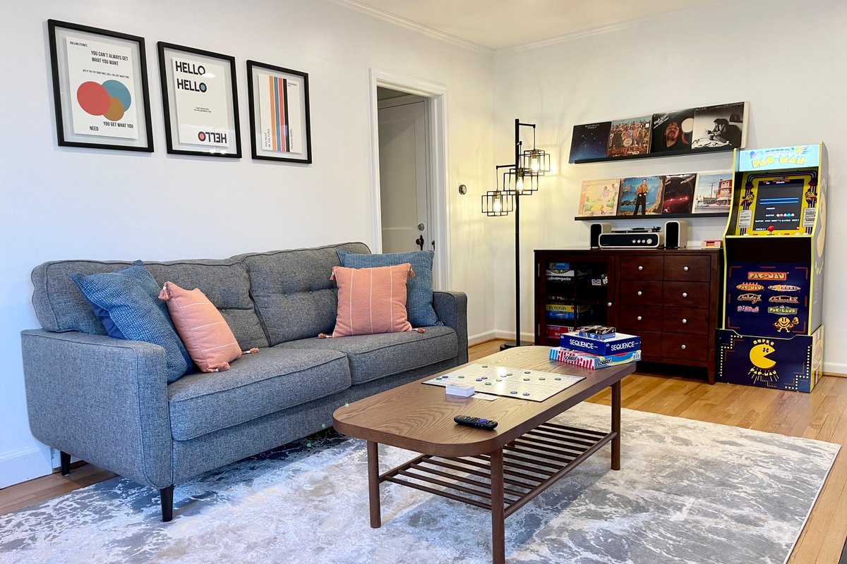 OSU & Riverside |King Beds| Fenced Backyard