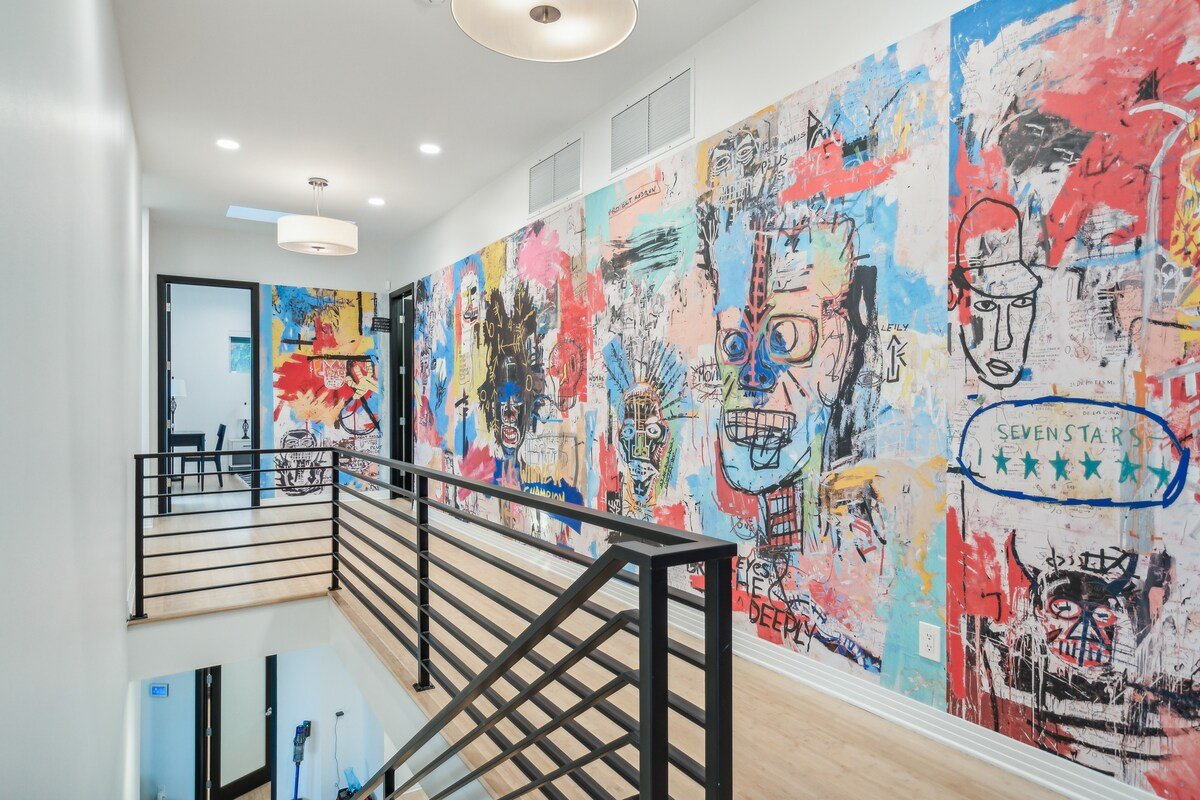 Hollywood Hills Luxury Nest | Views+Pool+Spa gallery image 4