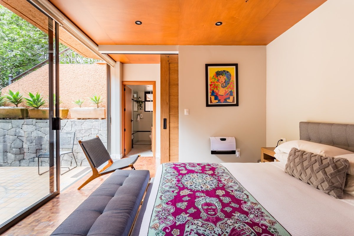 Luxury House 24/7 Security, Parking Garden Rooftop gallery image 5