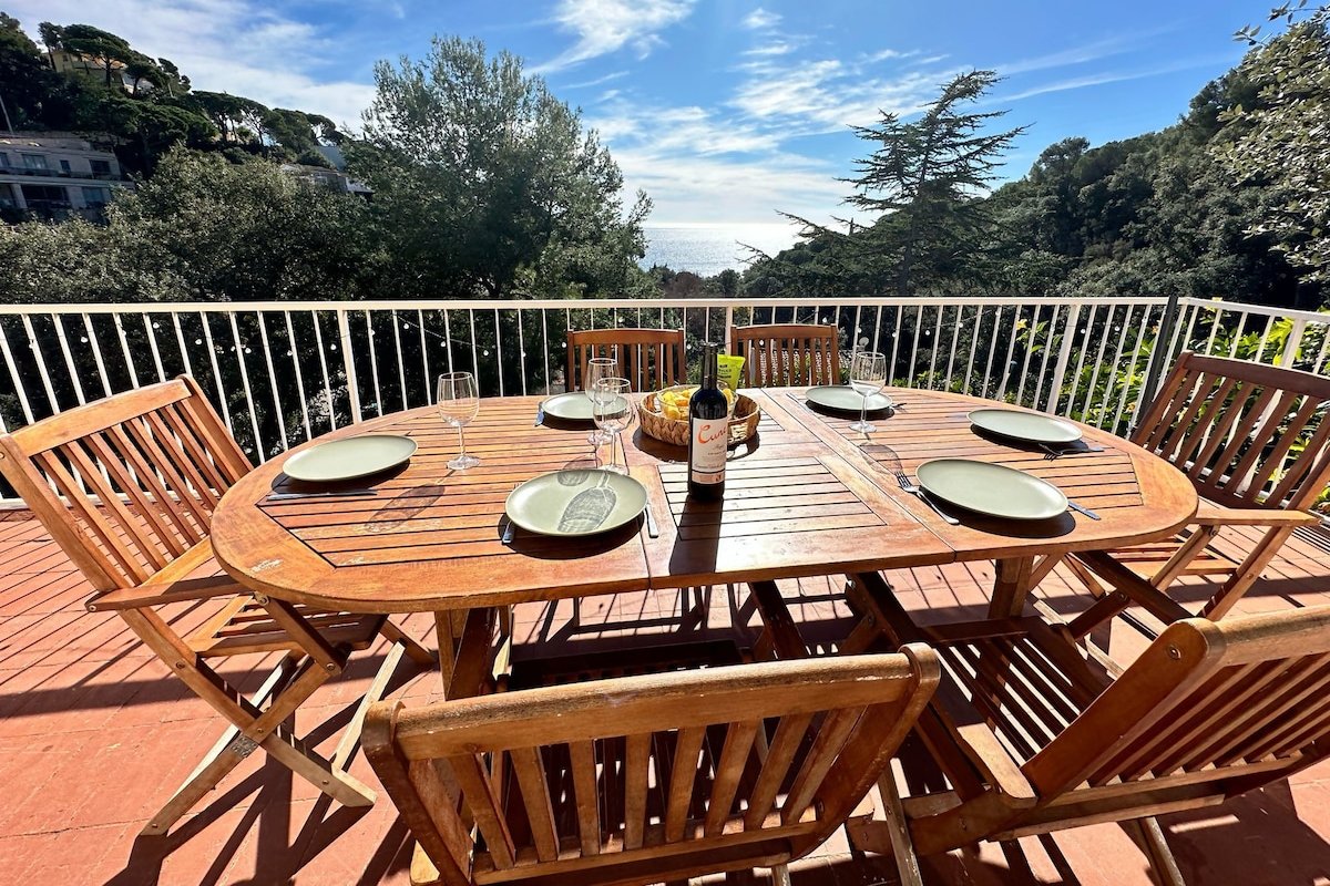 Villa frente al Mar con Piscina y Playa Privada gallery image 4