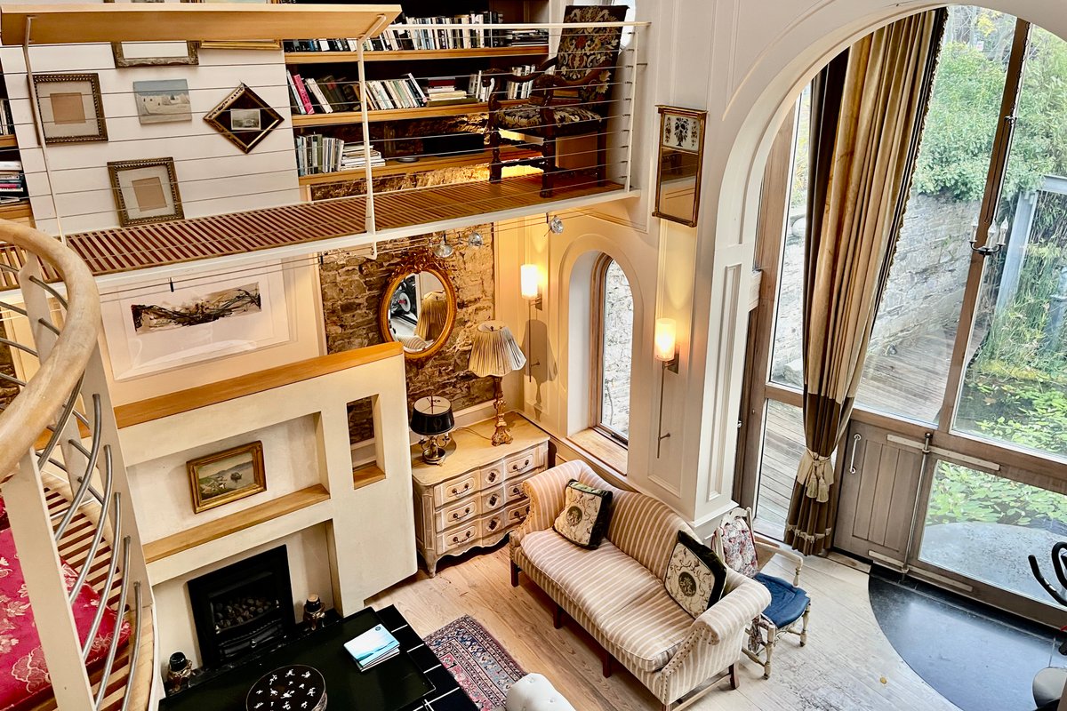 Luxurious mews house in Dublin 4