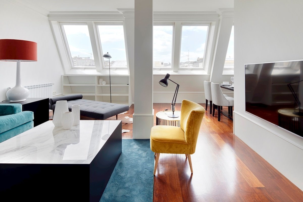 Playa de La Concha 7 by FeelFree Rentals gallery image 2