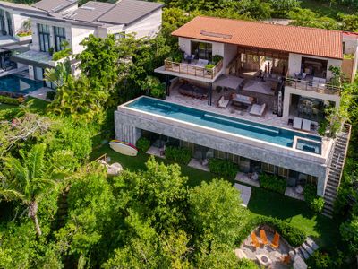 Luxury Beachfront Villa w/ Butler, Gym & Chef