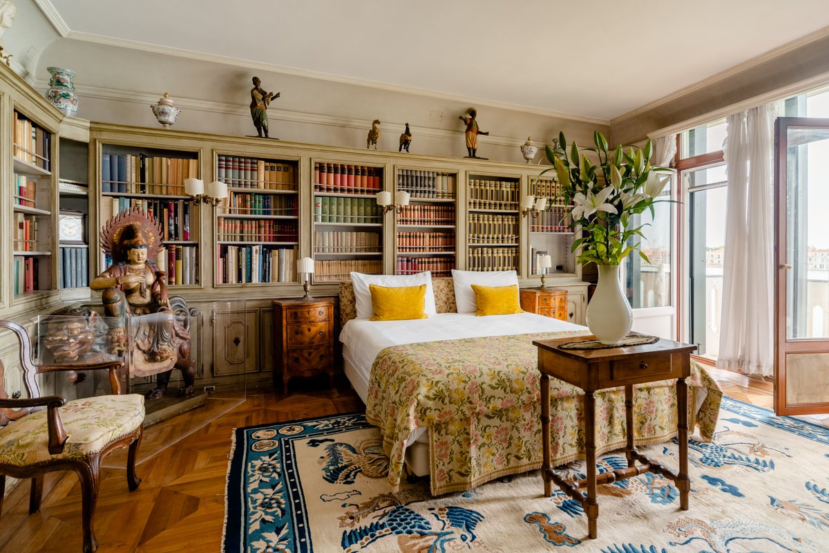 Zattere luxury fully accessible water front 3 bdrs