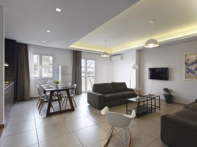 Renovated 3BDR Apartment in the heart of Athens