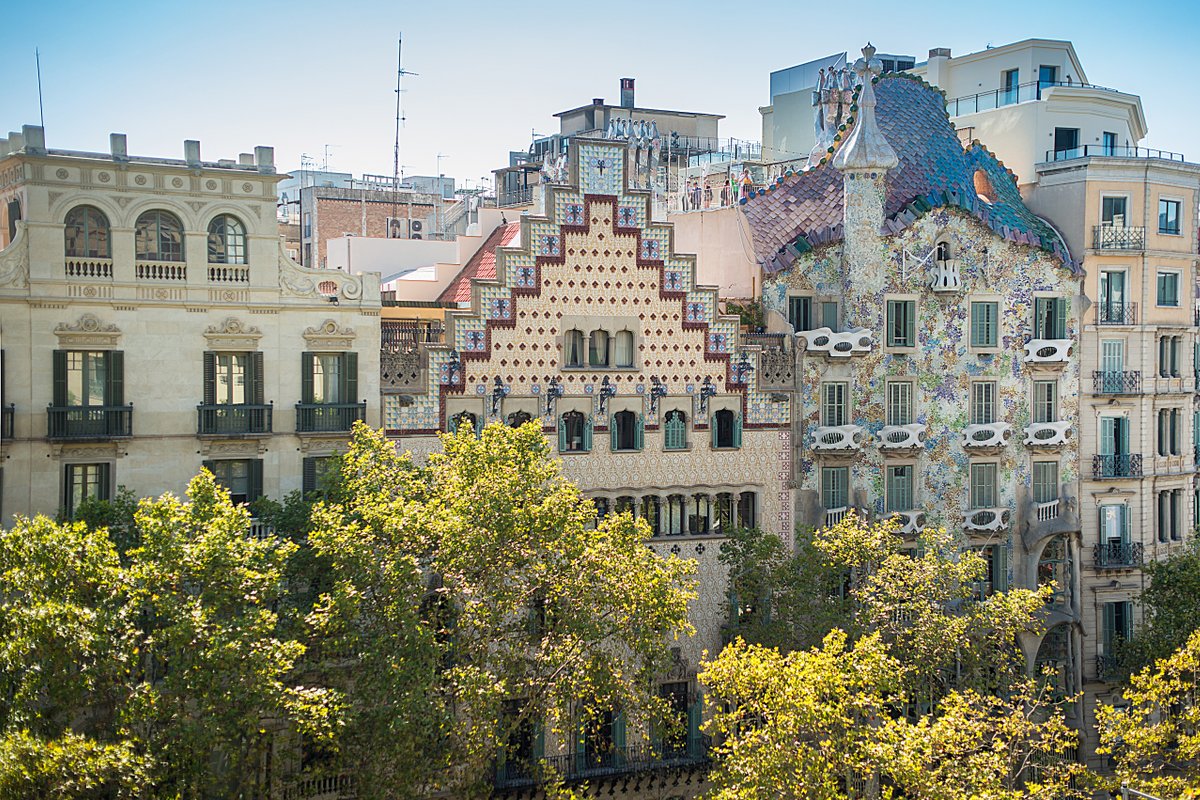 Luxury Paseo de Gracia Casa Batllo BarcelonaCenter