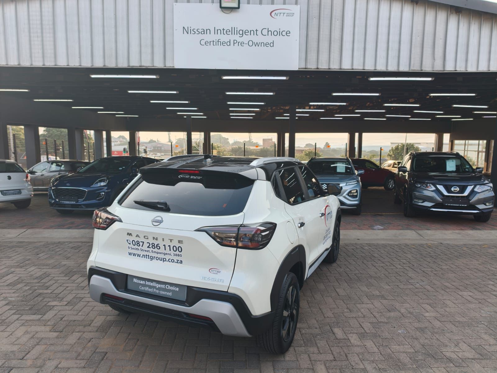 Used car gallery