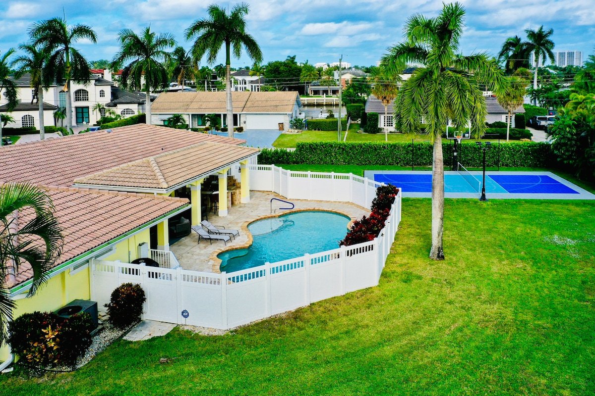 Mother of Pearl Luxury Home gallery image 4