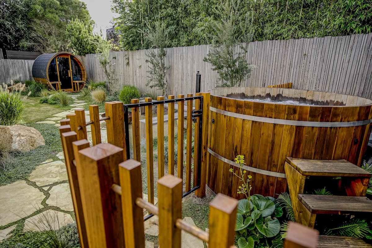 Beach House Escape gallery image 4