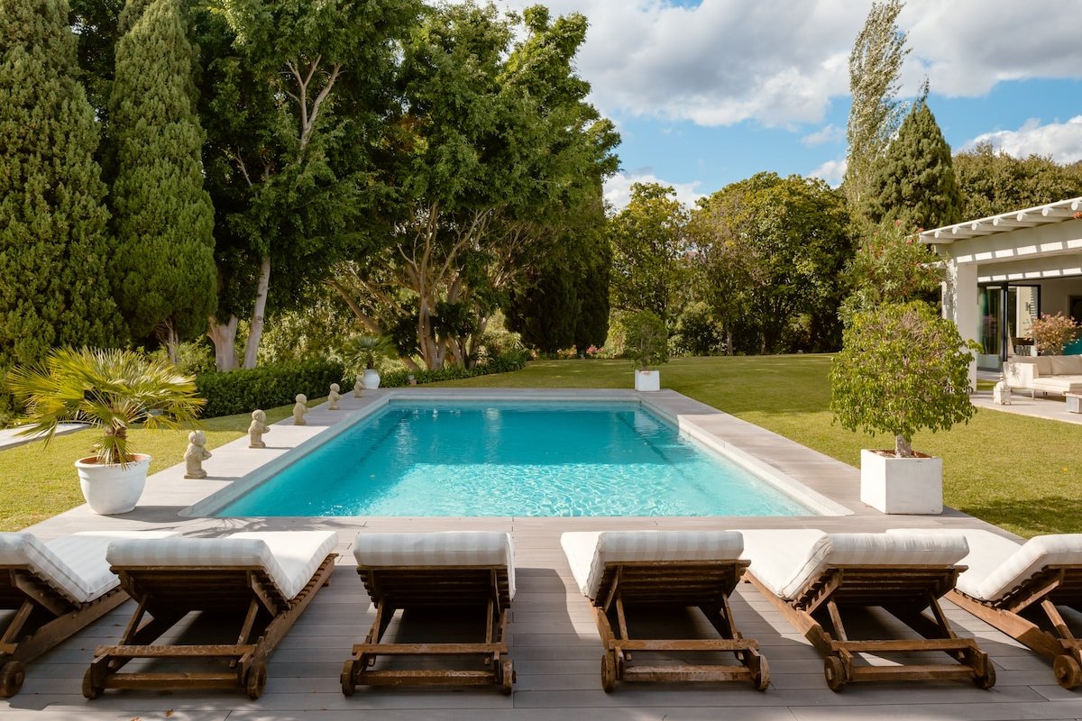 Summer Villa gallery image 3