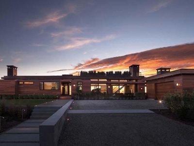 Stunning Modern Masterpiece on the Beach in Truro