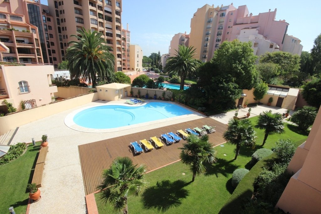 Cascais 3 bedrooms pool in Vila Gandarinha gallery image 5