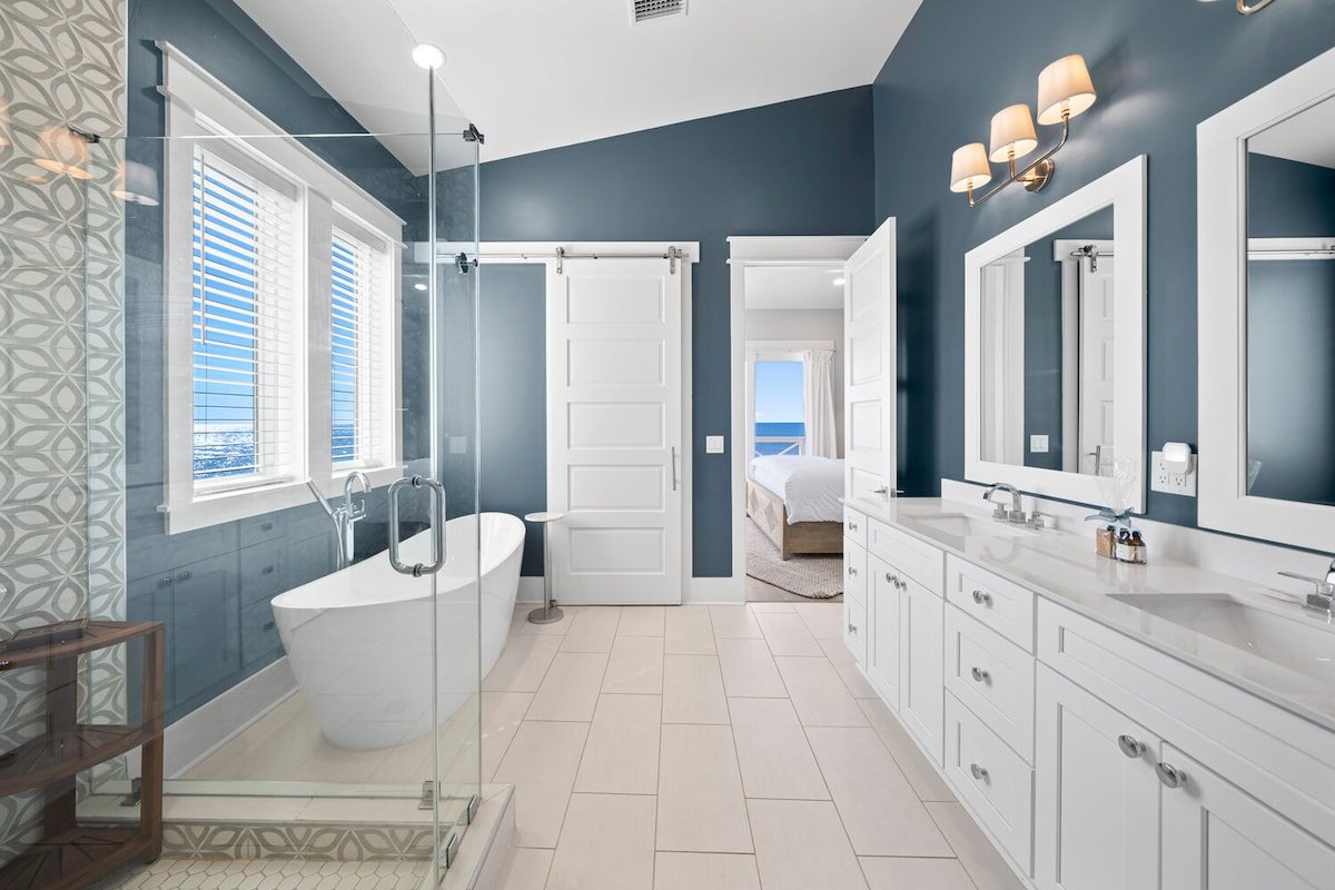 “Joy by the Sea” | Heatable pool | Beach Front gallery image 3