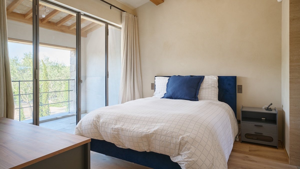 Magnifique villa néo-provençale de 6 chambres gallery image 3