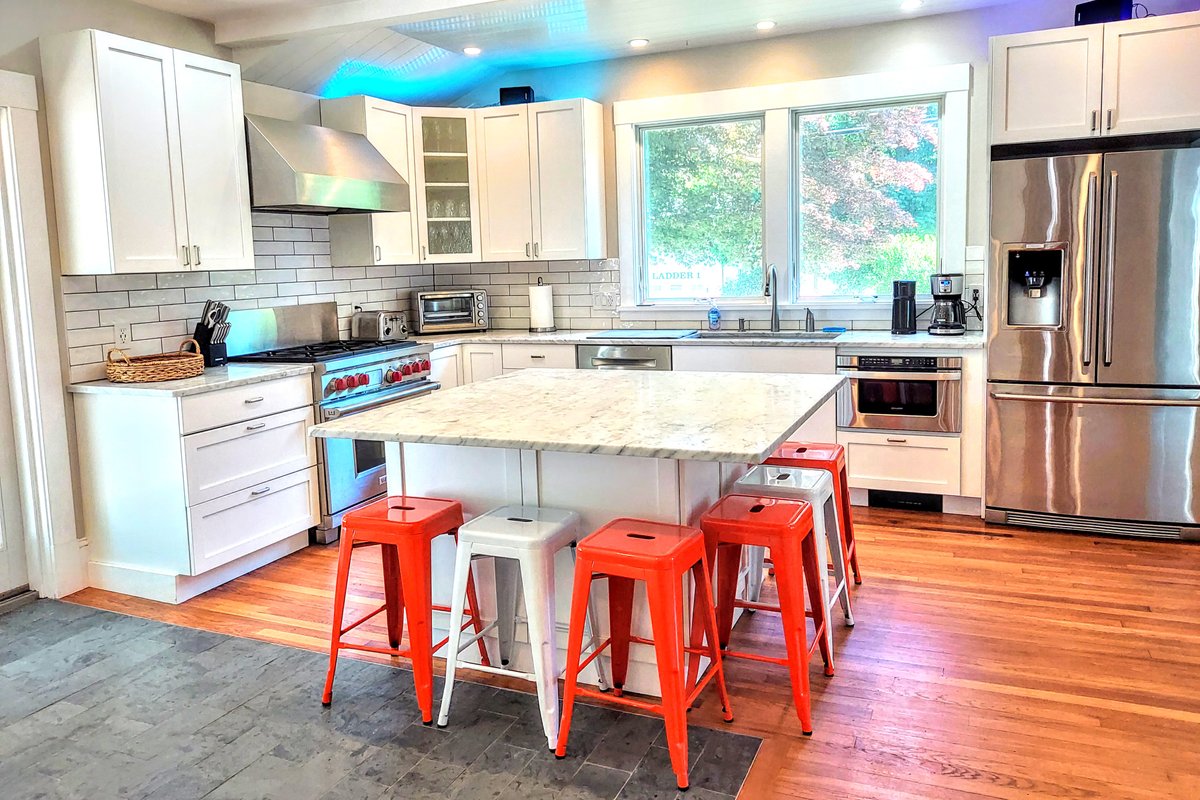 Beautiful Home in the Heart of Everything