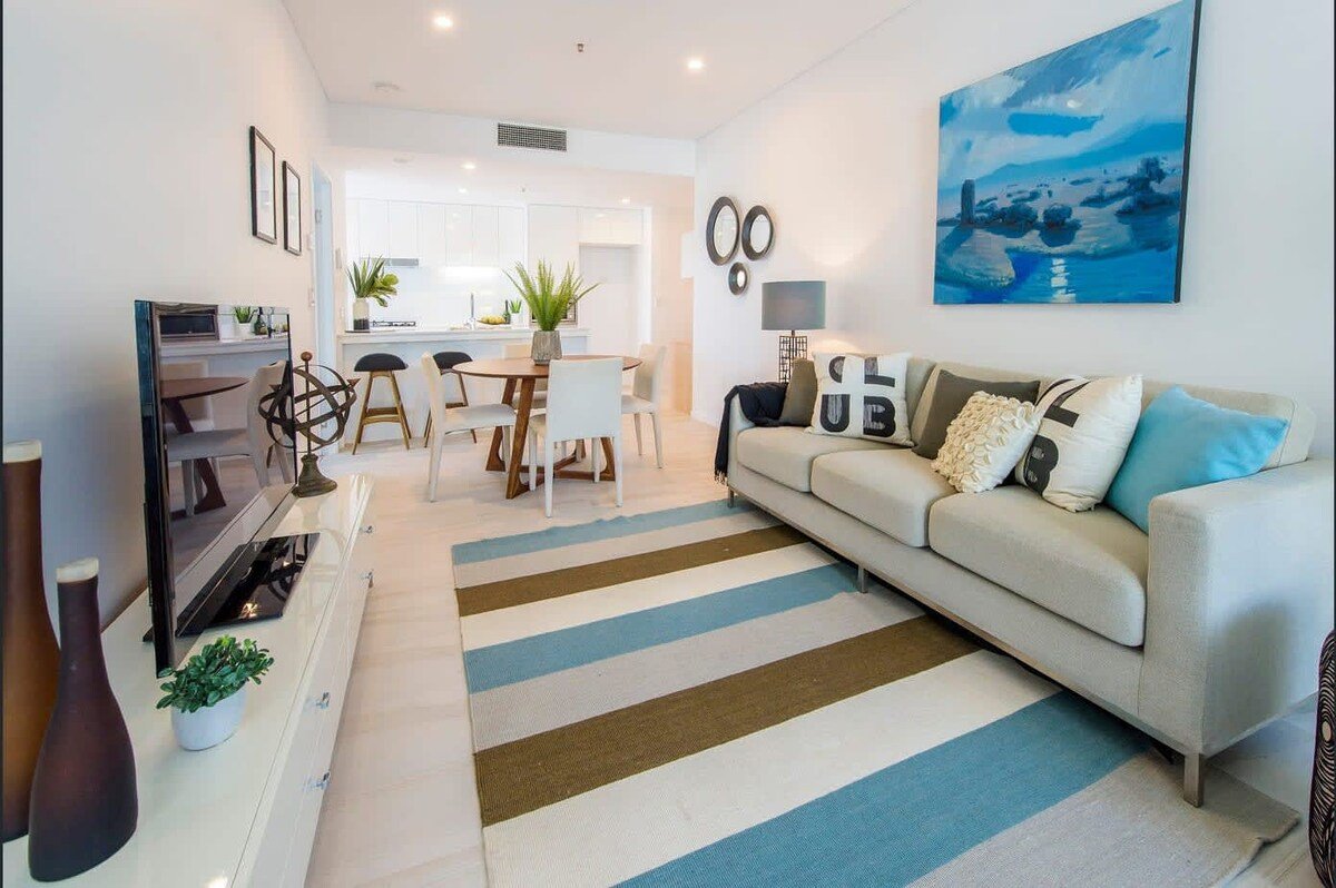 6BR Food&Drink Hub | Rooftop | Pool | 4 cars | Gym gallery image 4