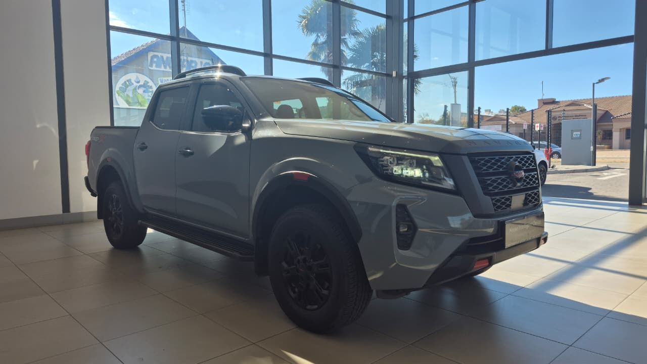 NISSAN NAVARA 2.5DDTI PRO-2X  for Sale in South Africa