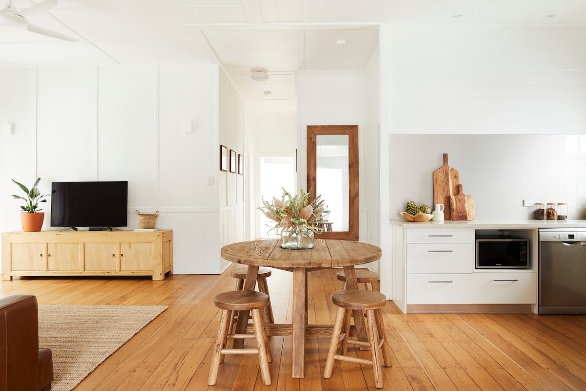 Paradiso Property – Drifters house and studio gallery image 4