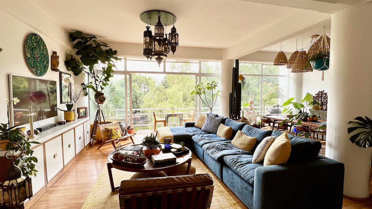 MAGICAL ARTIST SANCTUARY IN BEST PART OF POLANCO gallery image 4