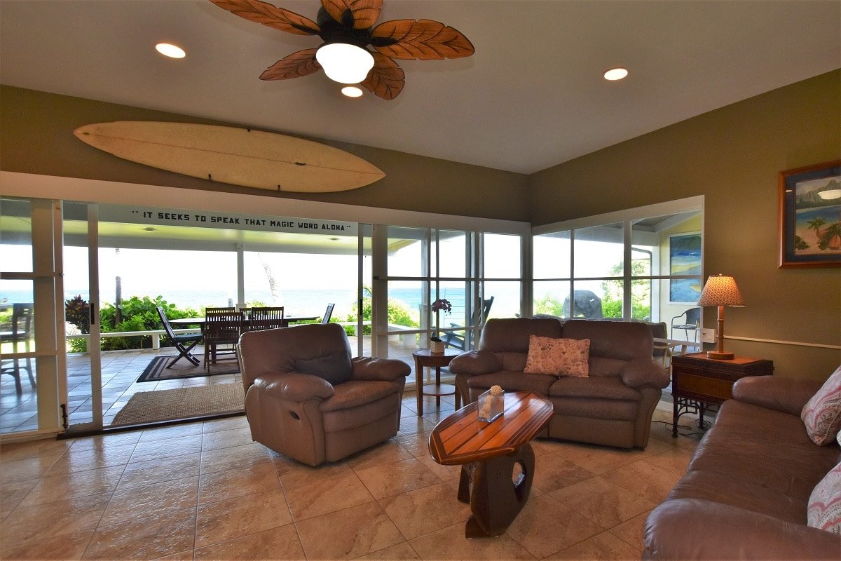 Oceanfront with amazing sunsets! gallery image 5