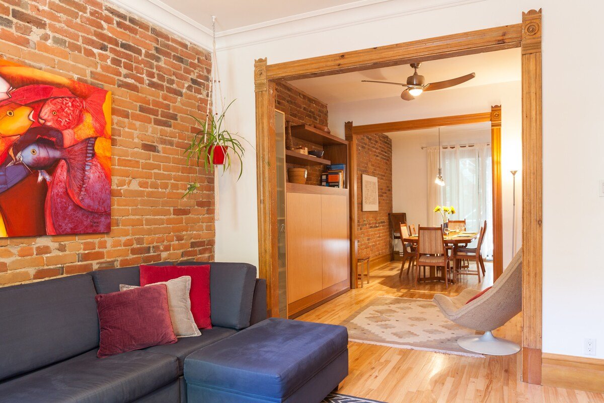 2 Floors in Superb Plateau Home gallery image 3