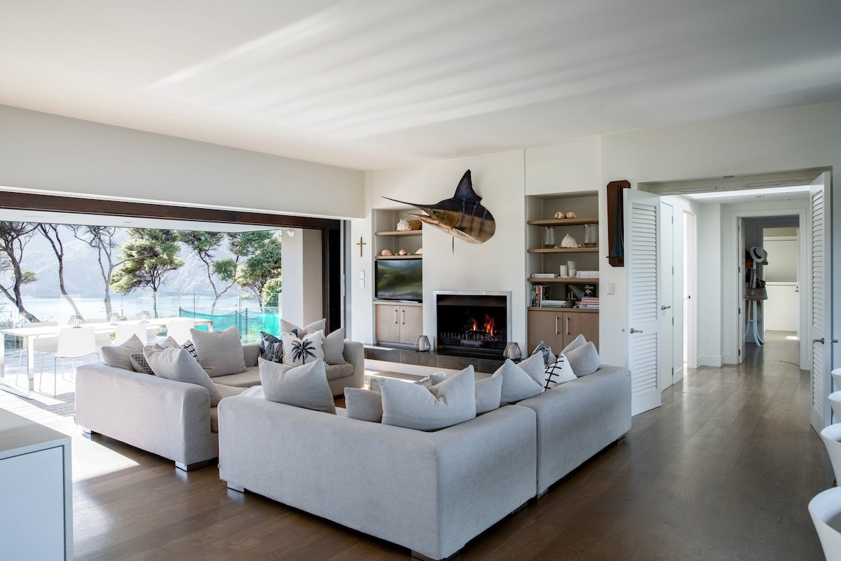 The Oke Beach House gallery image 2