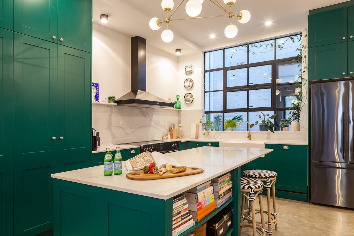 Celebrate NYE at Sydney’s Airbnb of the Year gallery image 4