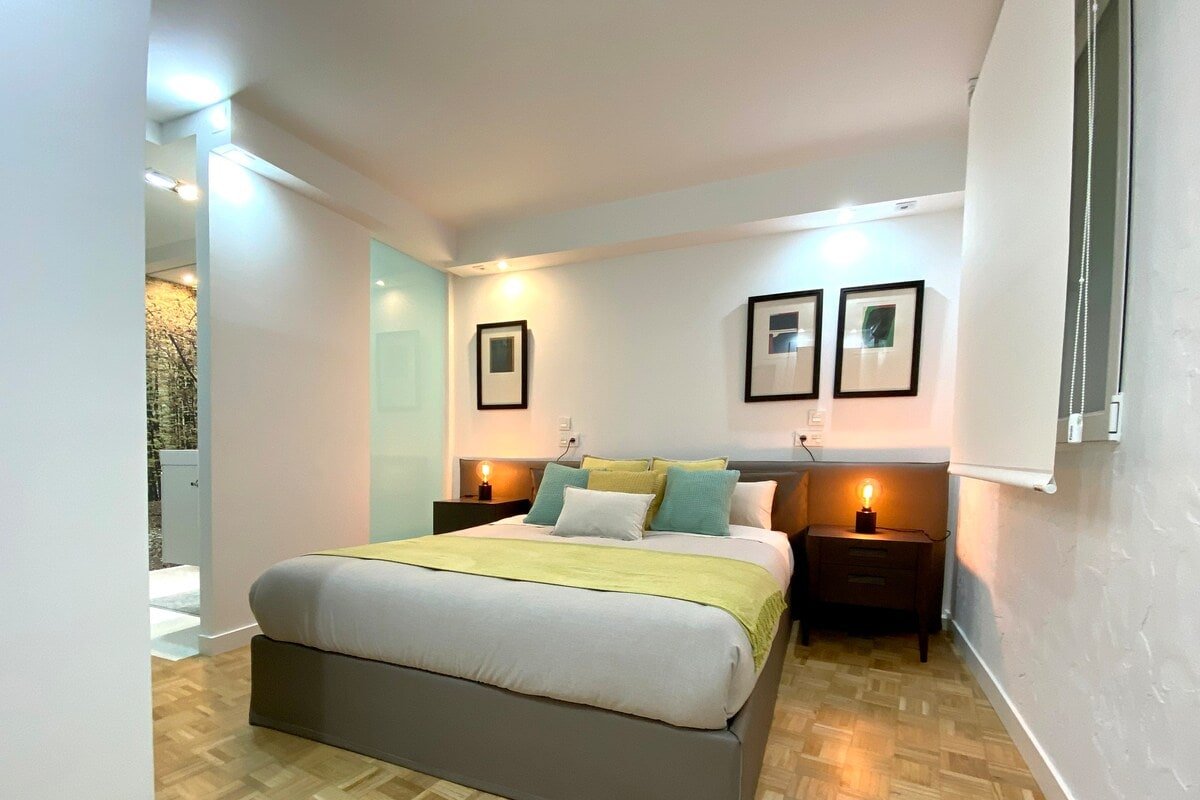 Magnificent Loft in Plaza de Santo Domingo gallery image 5