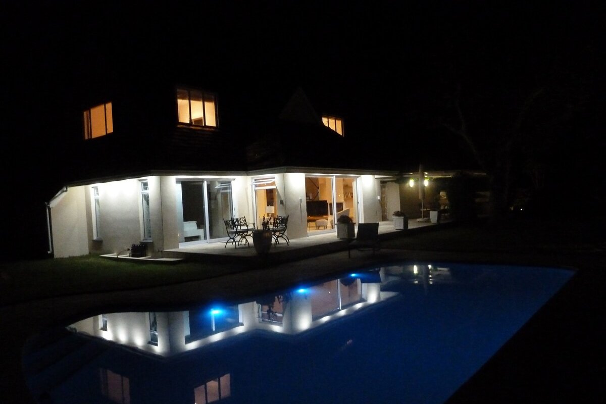 Stylish Holiday Home with solar-heated pool gallery image 3