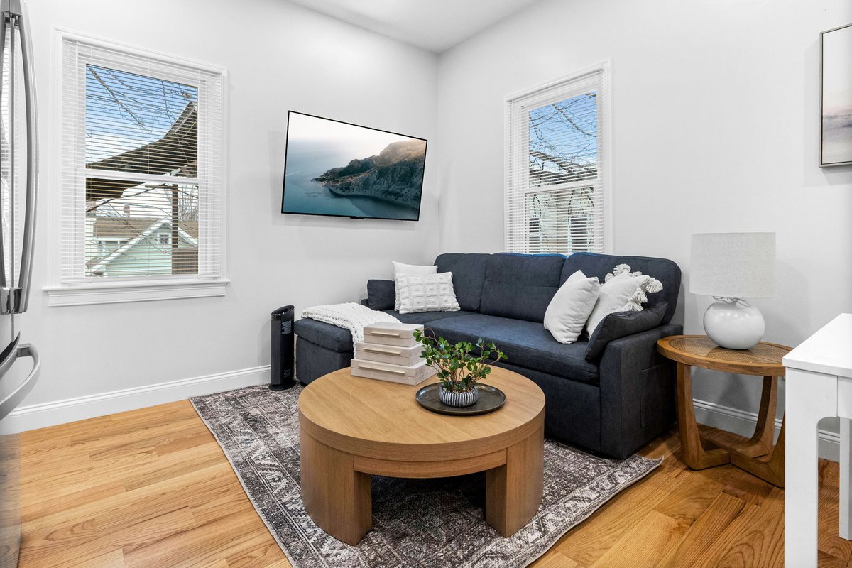 Modern LUX | Deck+ Parking | Near T Harvard/MIT/BU