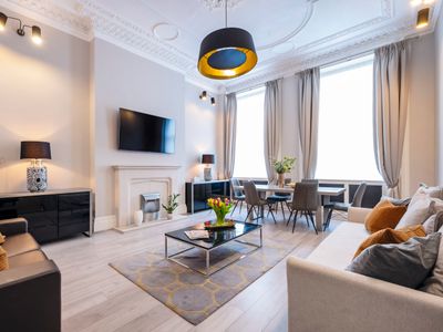 2Bed 2Bath Contemporary Victorian Apartment London