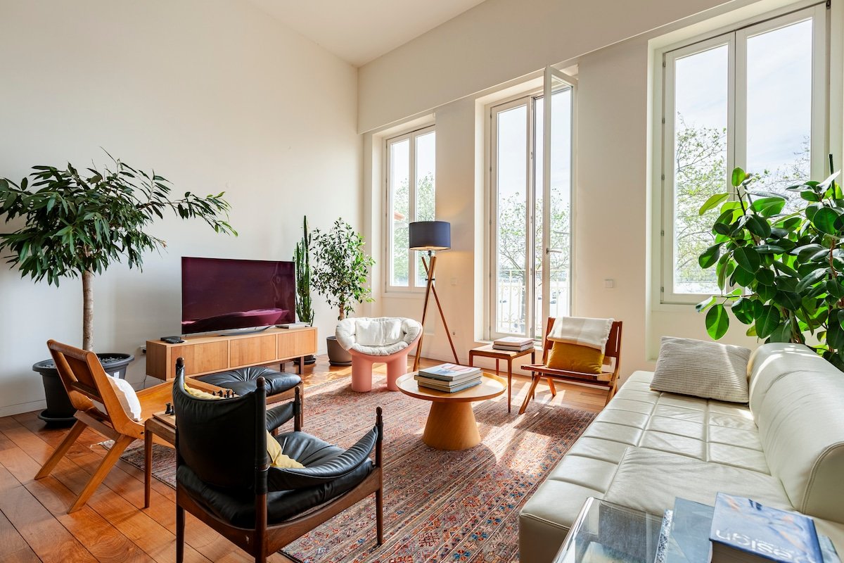 River House gallery image 3