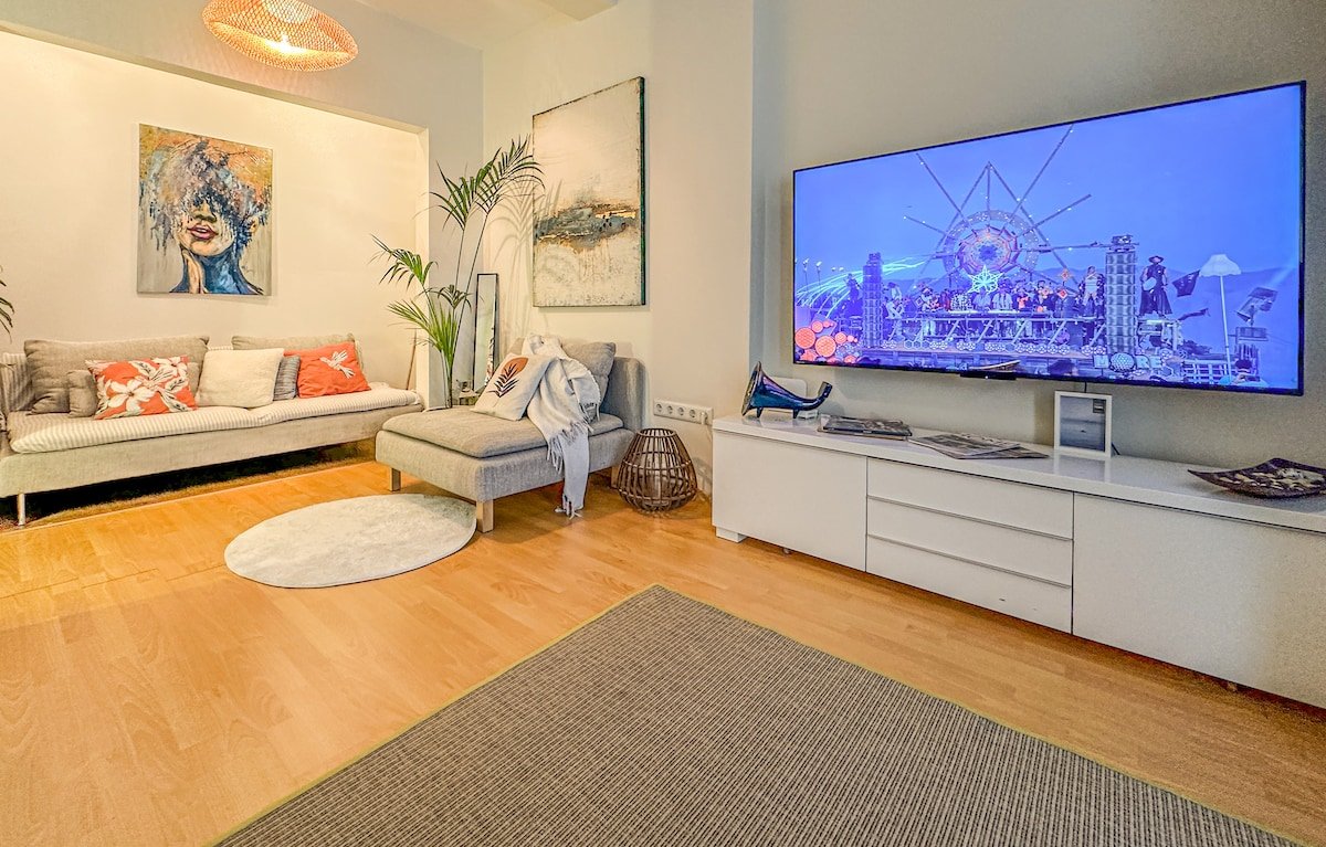 SVG – Villa iCON CiHANGiR gallery image 5