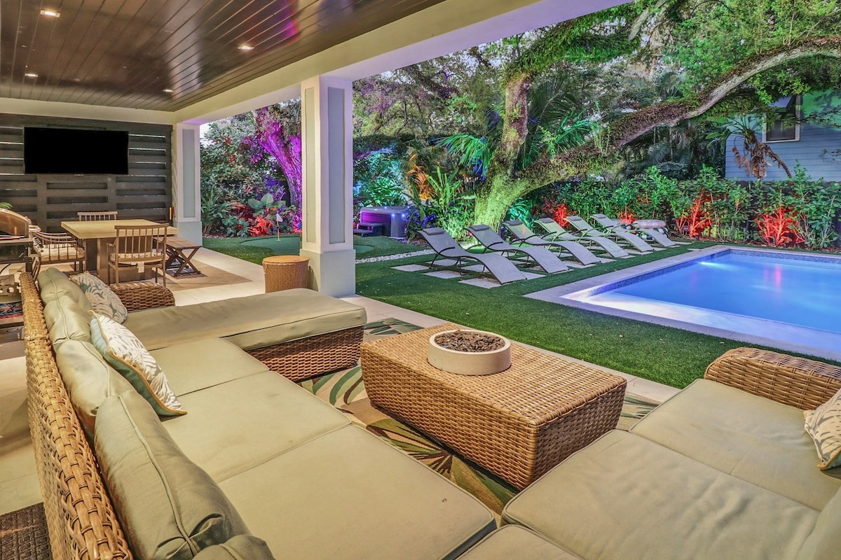 Tiki on the River – Fort Lauderdale, FL gallery image 2