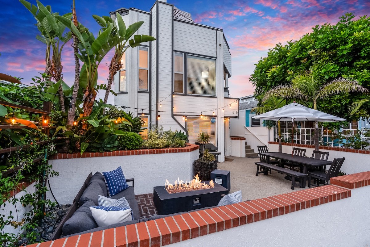 Steps to the Beach w/ Incredible Ground Patio gallery image 2