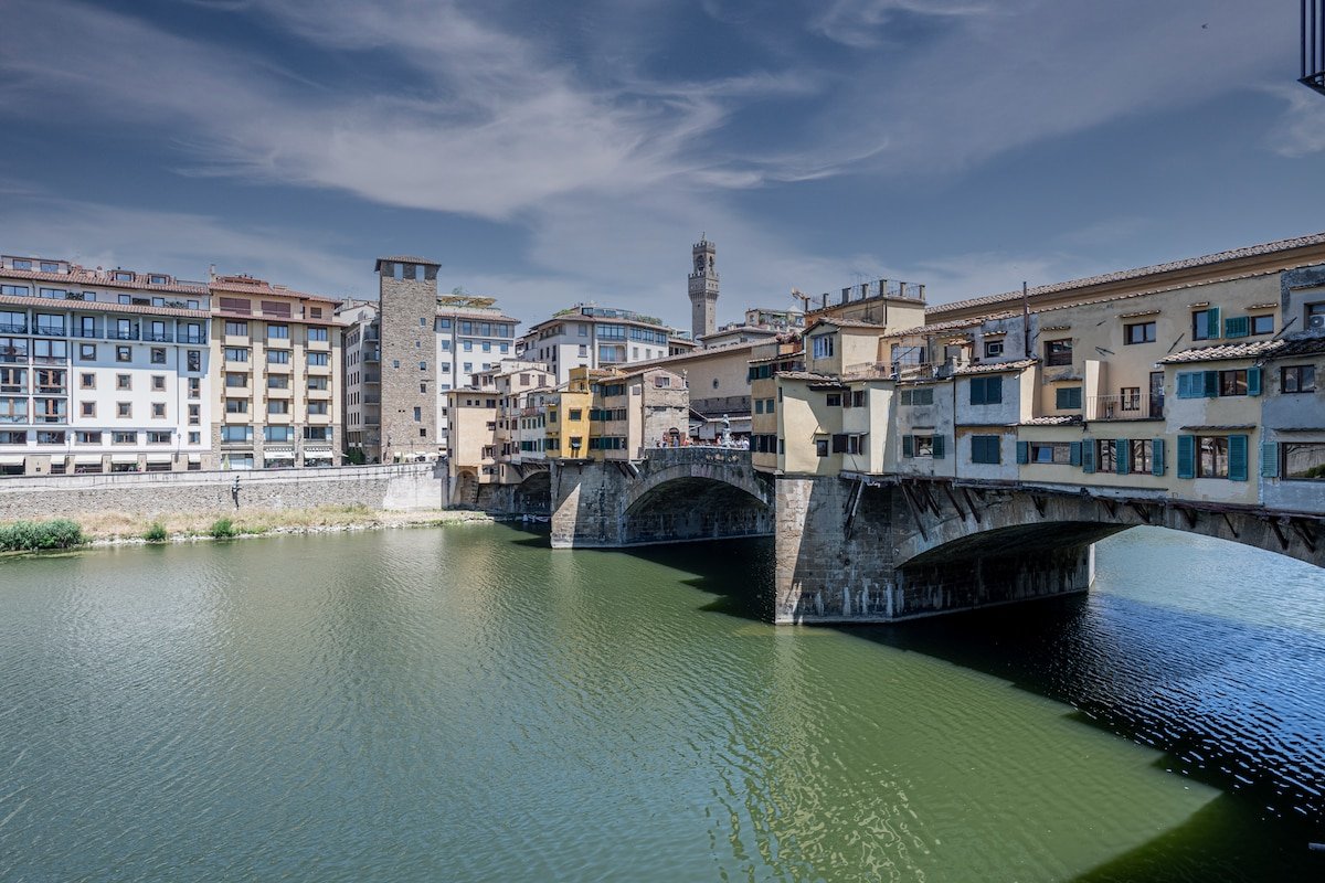 [Ponte Vecchio] Charm and Awesome view of Florence gallery image 3