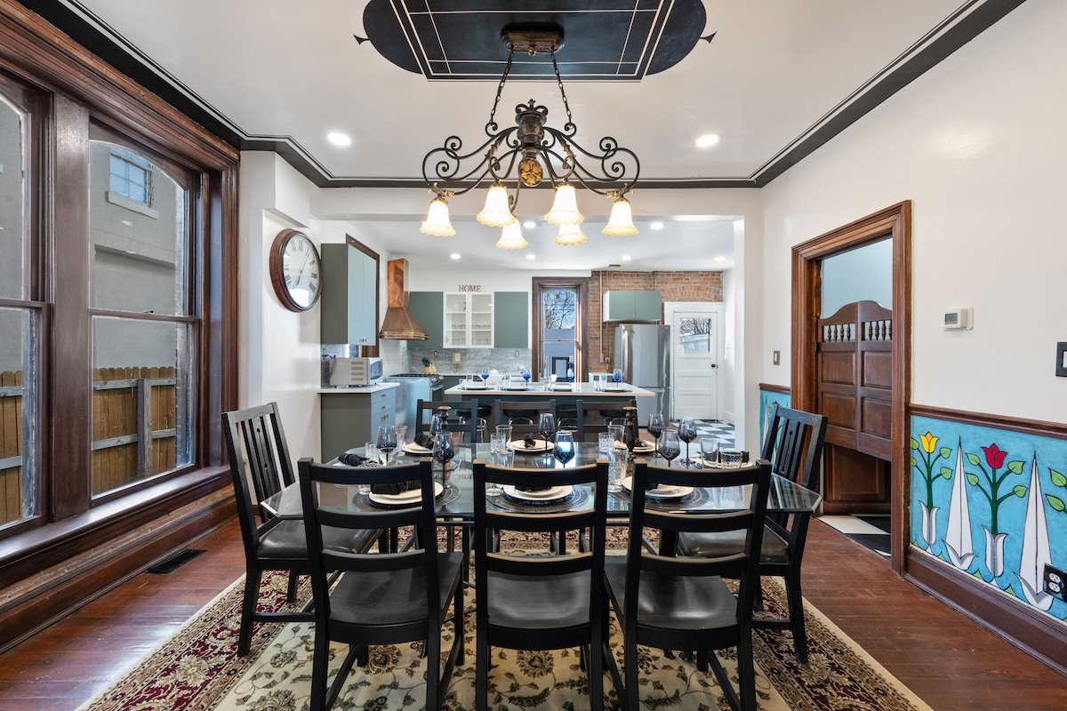 Luxury Victorian Home in Downtown Denver gallery image 4