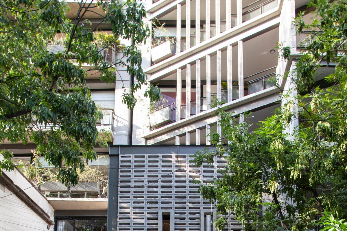 Roma PH with Balcony next to Cibeles | 2BR gallery image 3