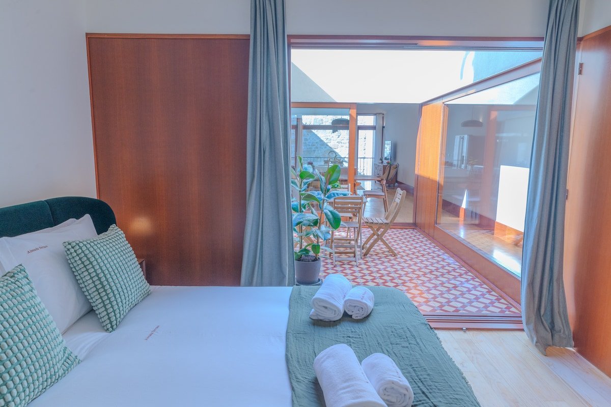 Almada Terrace Luxury & Charm Ap gallery image 3