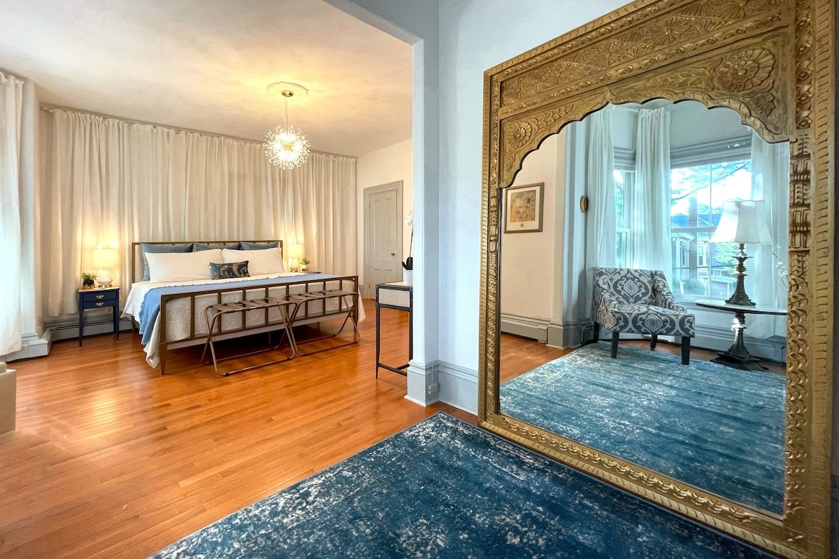 Spacious Harvard mansion 4+br 3.5ba free parking gallery image 5