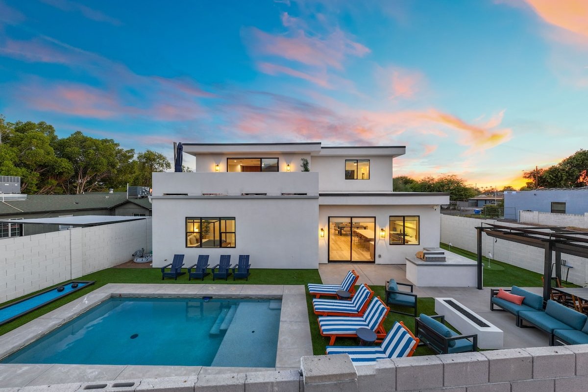 Mountains, Pool & Games: Oh My!