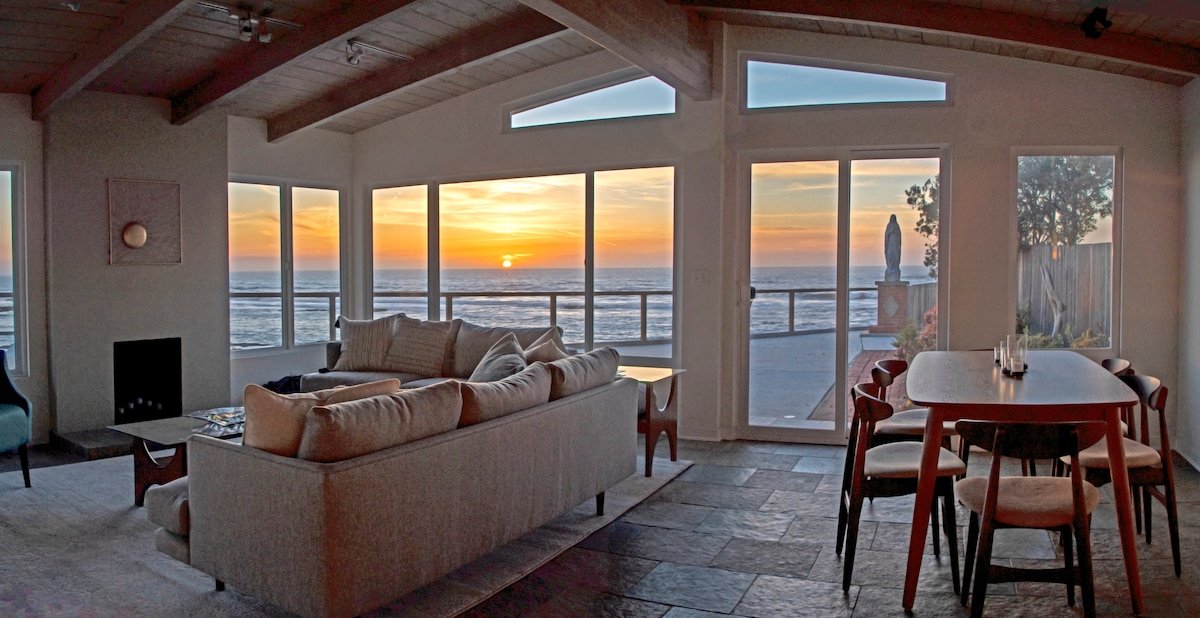 Tranquil Oceanfront Retreat w/ Breathtaking Views gallery image 2