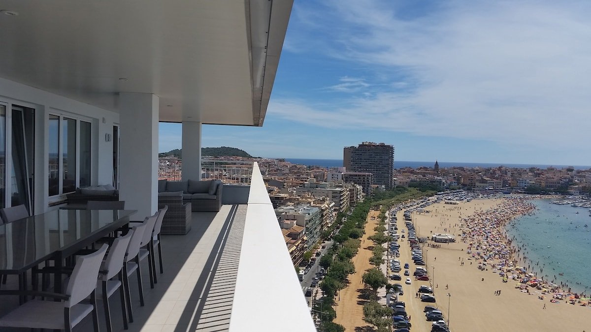 Ático con vistas al mar en Palamós gallery image 2
