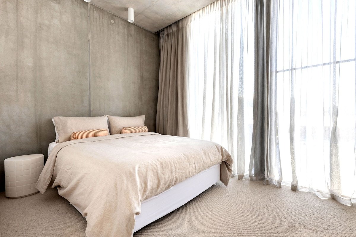 Luxury Villas Cremorne Sanctuary (city views) gallery image 3