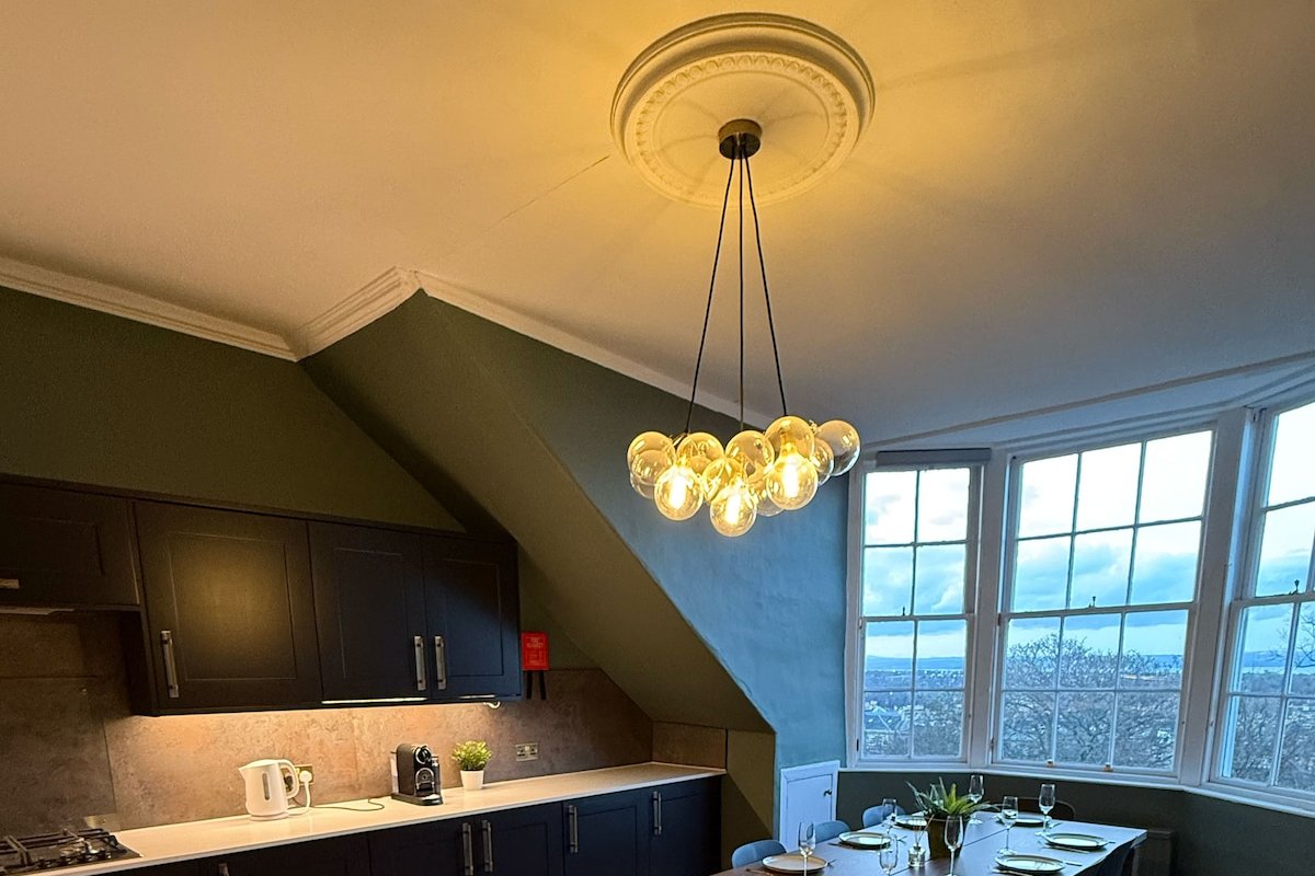 3 Bed Central New Town Flat gallery image 5