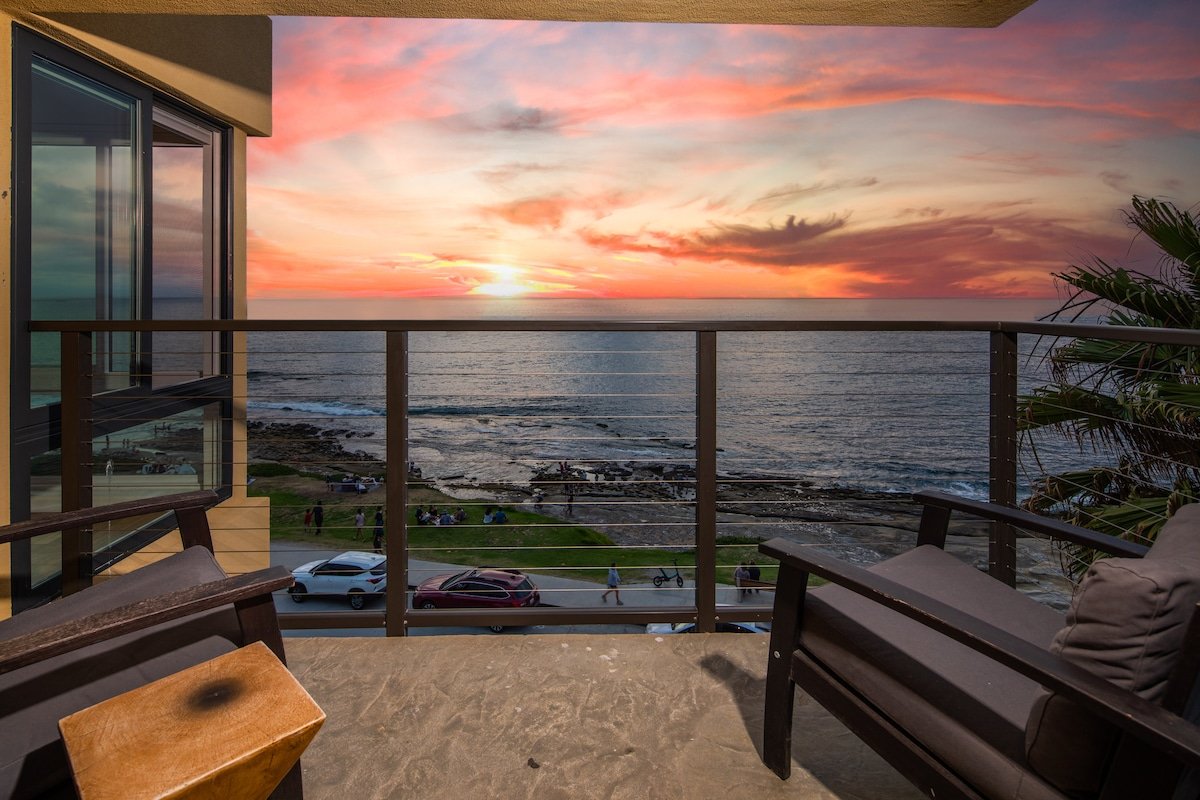 Oceanfront La Jolla Village View gallery image 3