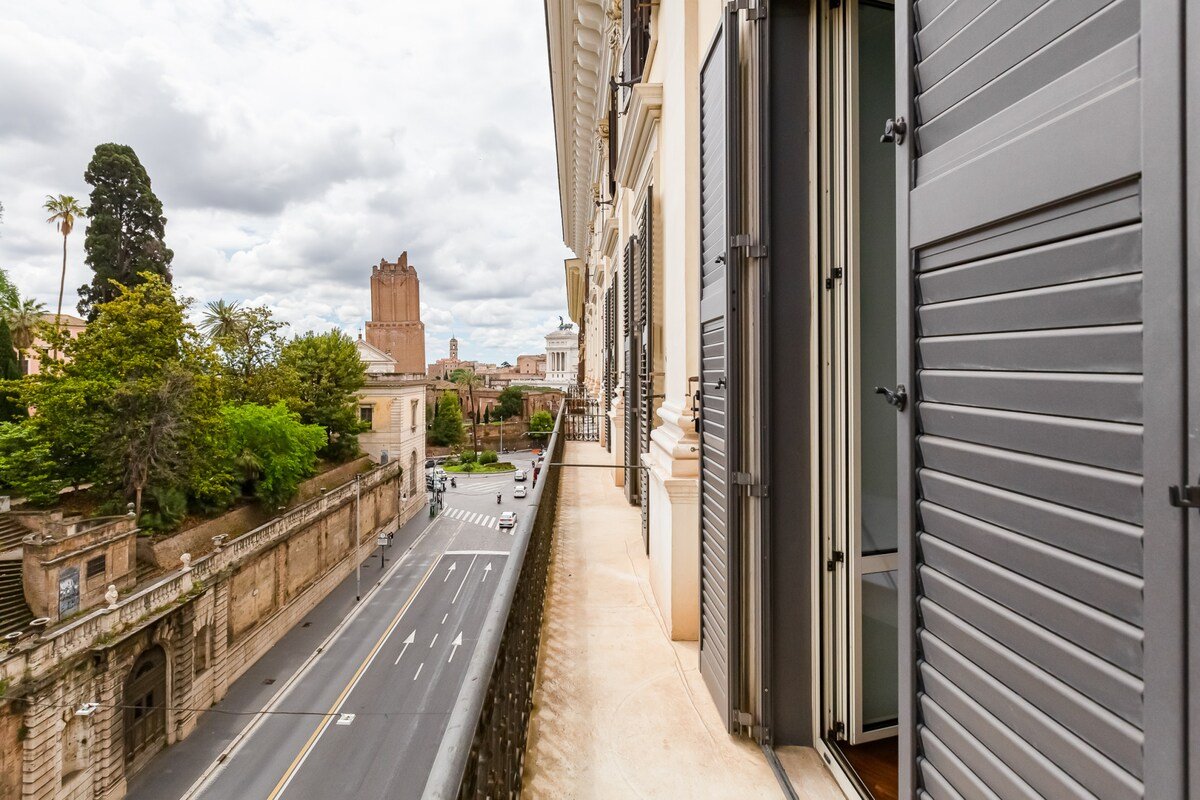 BMGA | Luxury 3Bdr Apt with Stunning View gallery image 5