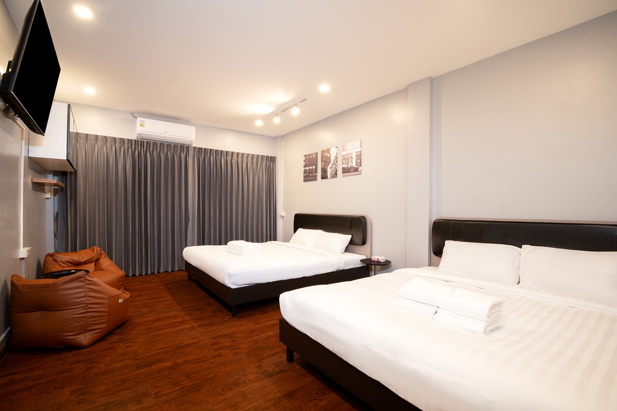 Townhouse 37 in Pratunam only 50m from 7/11